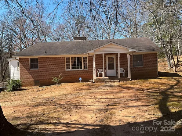 3534 Prospect Dr, Winston Salem, NC 27105