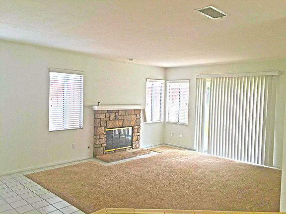 5th image of 10054 Thornbird Ct