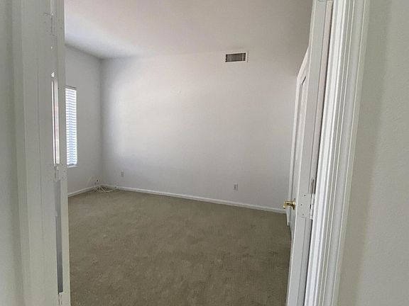 3rd image of 11129 W Olive Dr