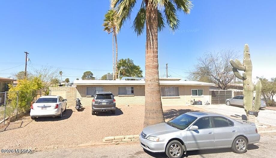 1st image of 2022 S Beverly Ave