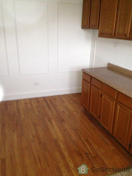 2nd image of 8552 S Laflin St