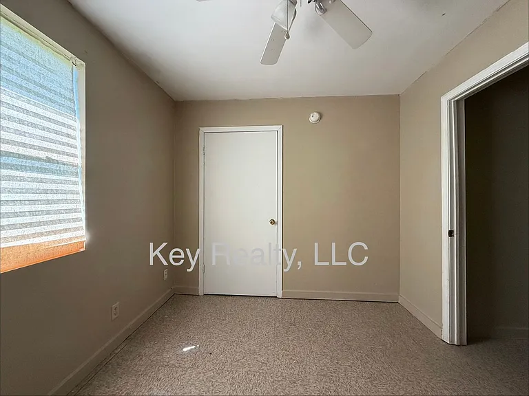 413B Hickory St — Photo 5