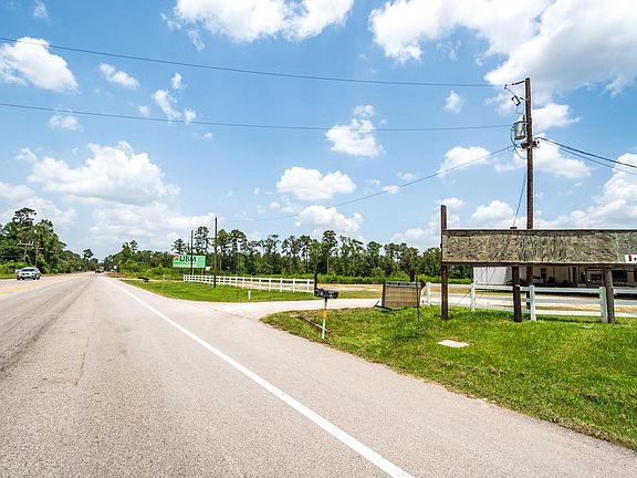 5th image of 16067 Fm 1485 Rd