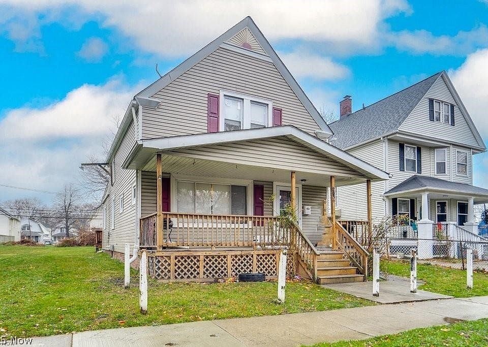 1st image of 2036 W 83rd St