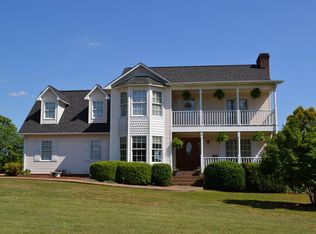 207 S Quail Ln, Forest City, NC 28043