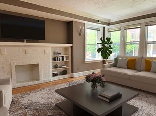2509 W Gunnison St APT 1W, Chicago, IL 60625