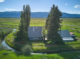 18 Goode Ln, Donnelly, ID 83615