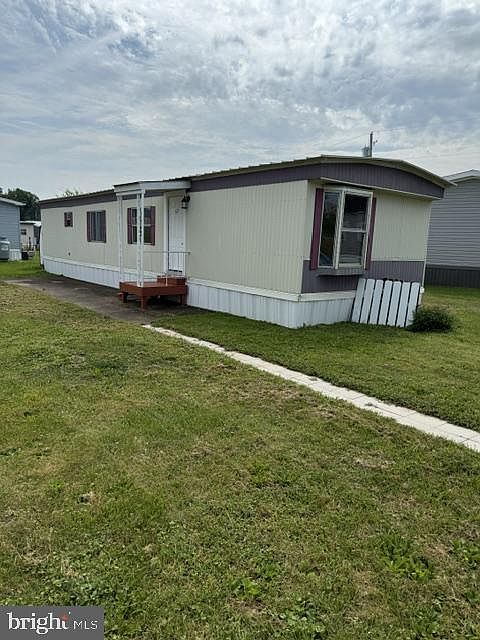 1st image of 69 Caravan Ct