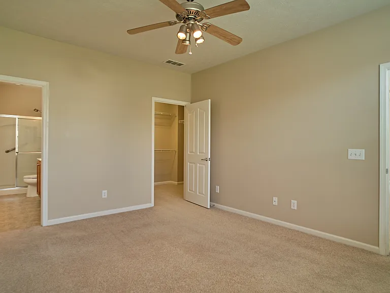 16041 Marsala Dr — Photo 10