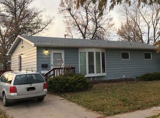 709 Bel Aire Dr, Rapid City, SD 57702