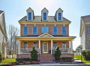 4218 Rose Thickett Ln, Fairfax, VA 22030