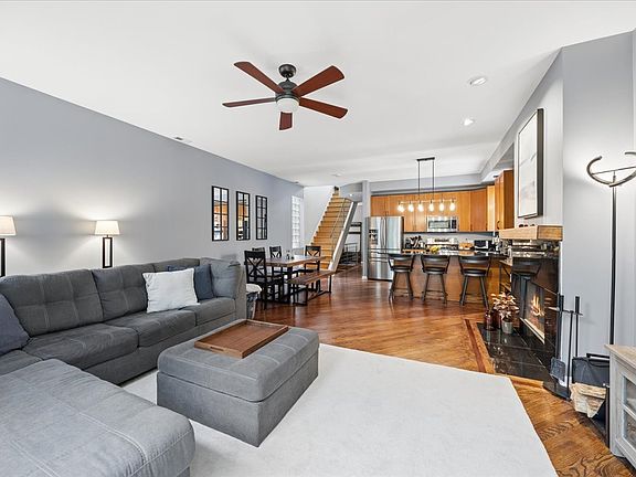 4th image of 2724 W Cortez St #3