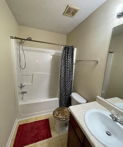 4202 Fortune Point — Photo 36