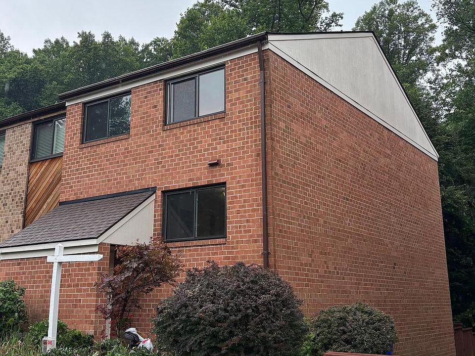 1st image of 8941 Skyrock Ct