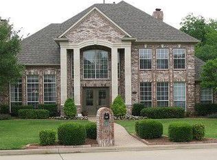 809 Parkdale Dr, Southlake, TX 76092