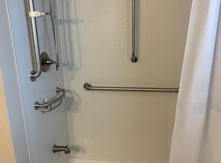 1940 E 8th St, Erie, PA 16511