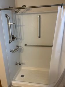 1940 E 8th St, Erie, PA, 16511