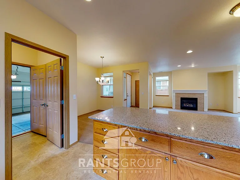 8242 Bainbridge Loop NE — Photo 8