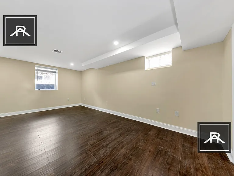 45 Wright Ave #1 — Photo 29