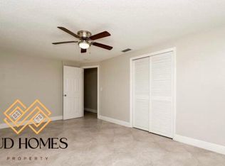 9415 Rosefield Dr, Holiday, FL 34691