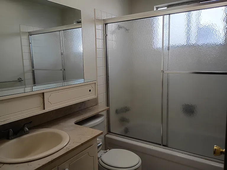 2001 Majestic Way — Photo 12