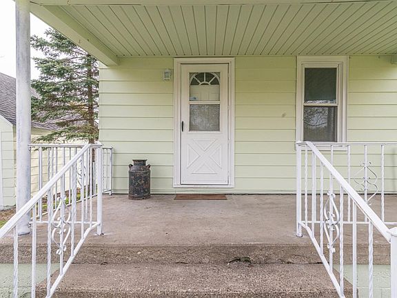 4th image of 6361 Gilmore St
