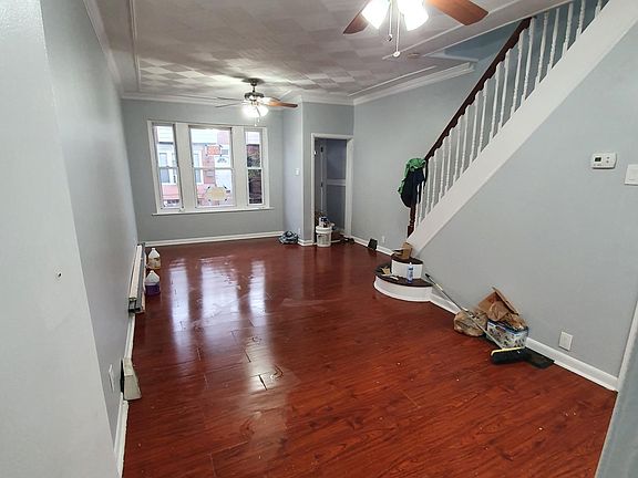 2nd image of 2624 S Beulah St