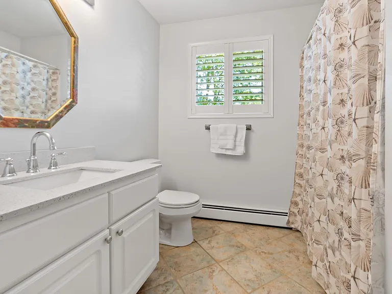 14 Lakeview Dr — Photo 18