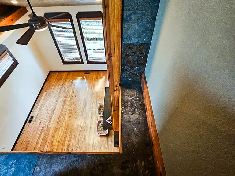1374 Bristol Rd — Photo 10