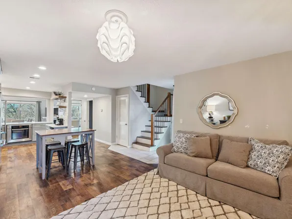 1251 Lake Shore Dr APT B, Columbus, OH 43204