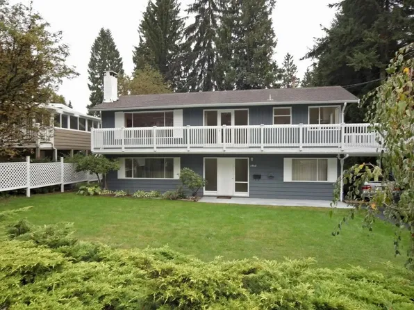 1025 Clements Ave, North Vancouver, BC V7R 2L3