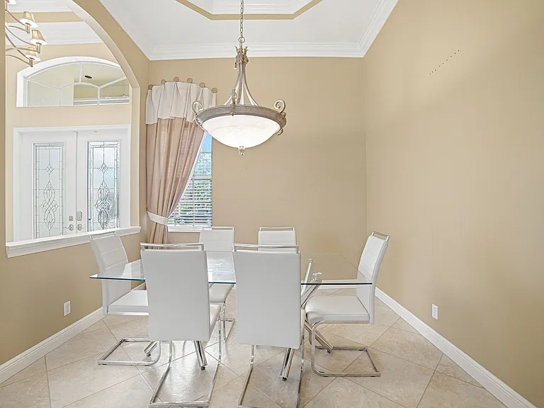 9655 Campi Dr — Photo 16