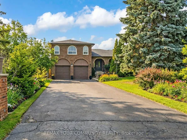 130 Spruce Ave, Richmond Hill, ON L4C 6W1