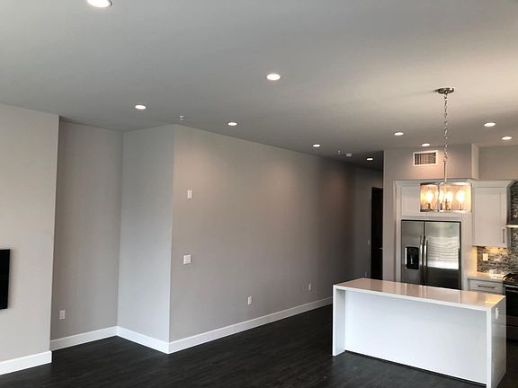 5th image of 5017 Laurel Canyon Blvd