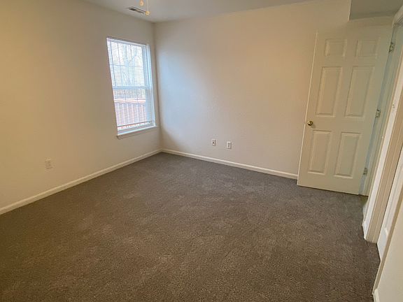 5th image of 1519 Hickam Dr