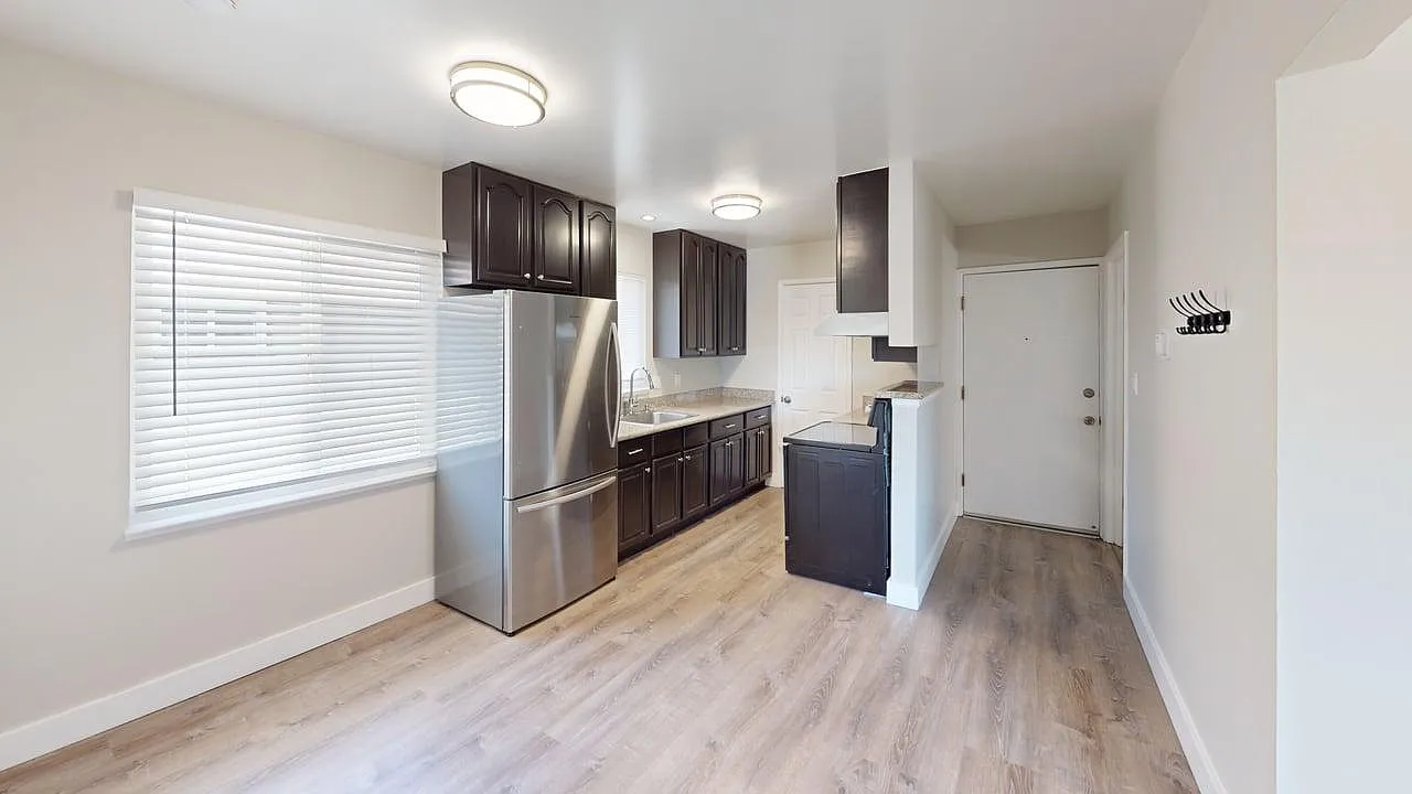 1 bed, 625 sqft, $2,275 — Photo 2