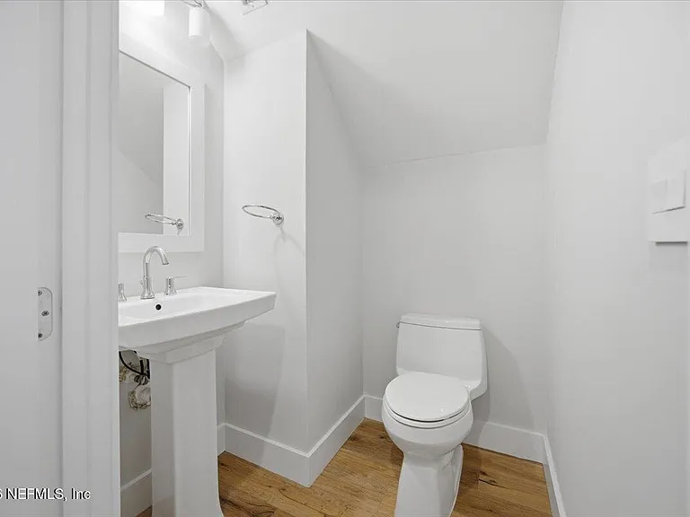 2310 Beach Blvd — Photo 12