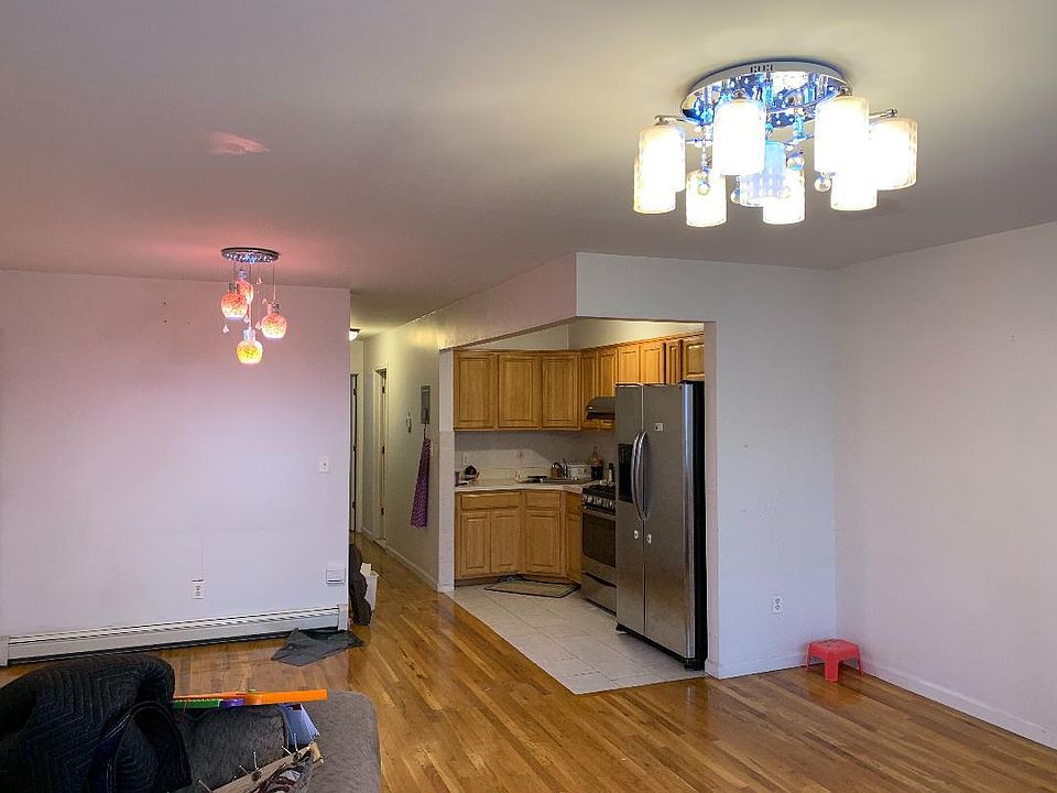 living room connected with kitchen