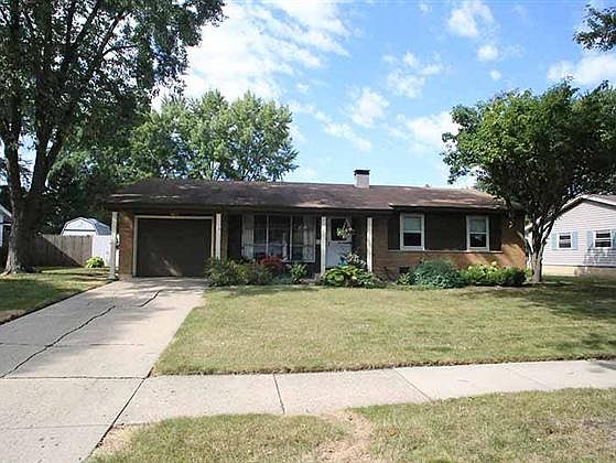 1st image of 956 Elmwood Ln