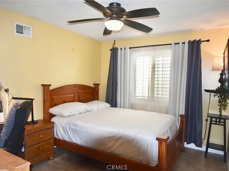 2224 S Anchor St — Photo 6