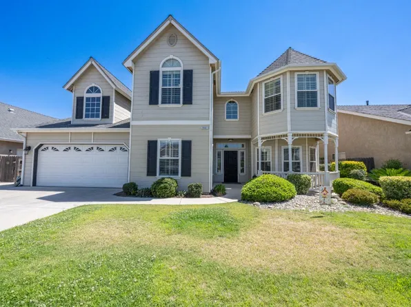 2861 E Jon Dr, Fresno, CA 93720