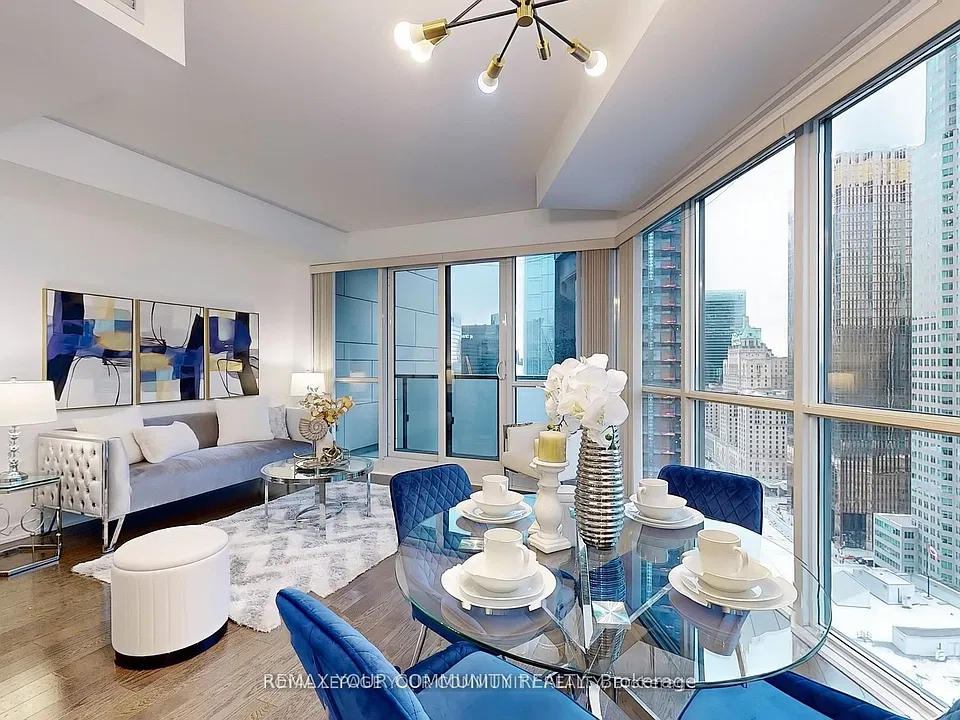 1 The Esplanade #2804
