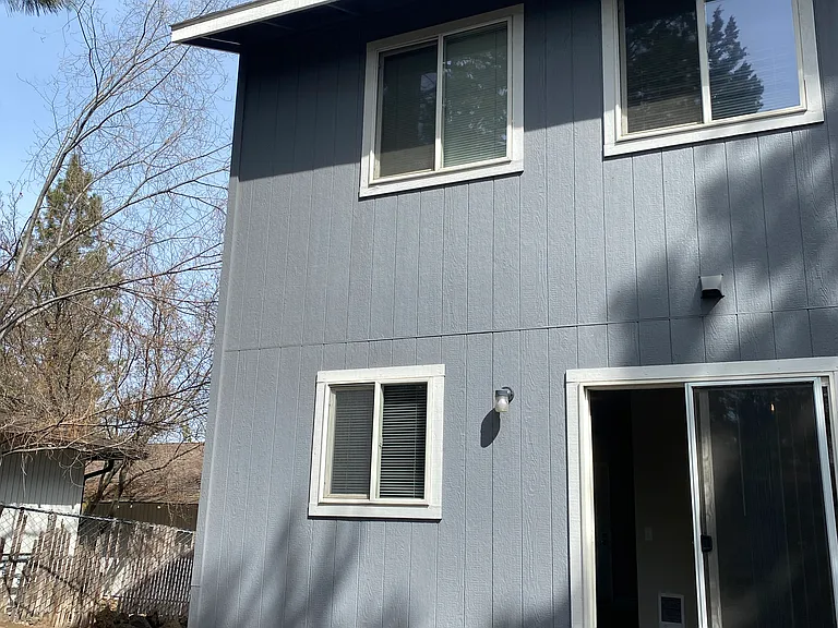 2125 NW Deschutes Pl #A — Photo 14