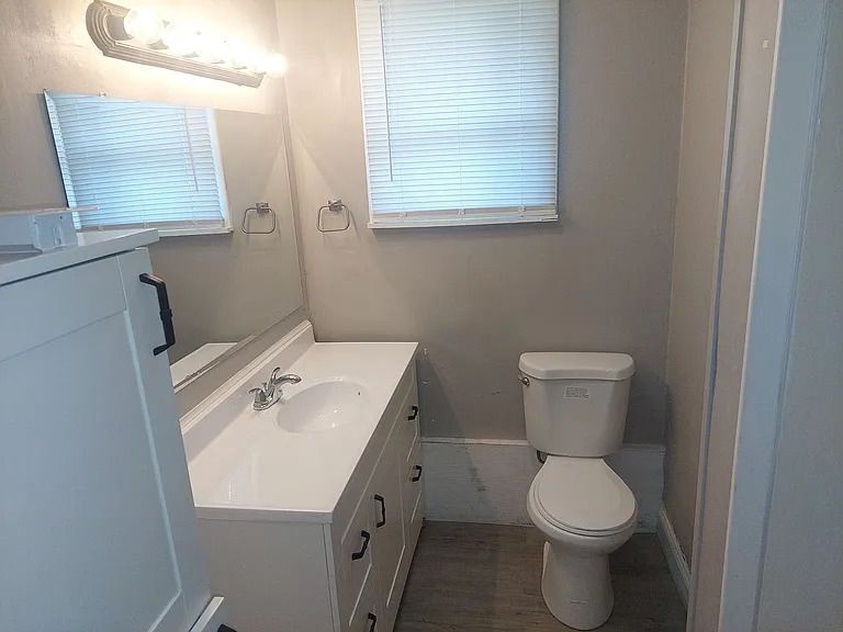534 Park Ave — Photo 5