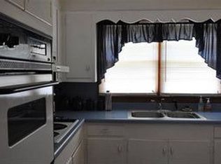 588 Penn Lake Dr, Chester, SC 29706