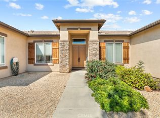 35316 Dry Creek Rd, Yucaipa, CA 92399