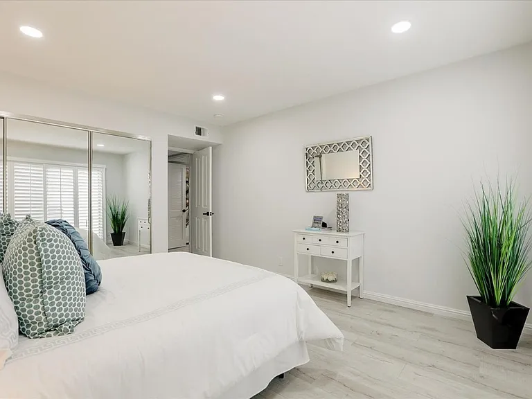 4746 Eagle Lake Dr — Photo 19