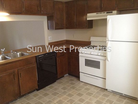 5th image of 2513 N Lee Ave APT 1