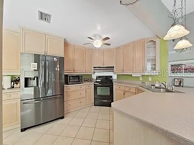 700 Starkey Rd #422 — Photo 6