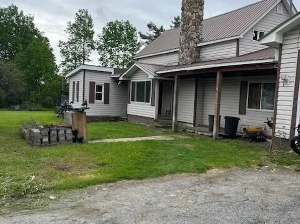2624 Center Road, Moriah, NY 12960